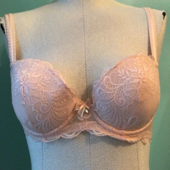 Le Mystere peach lace bra 34C - Picture 5 of 10